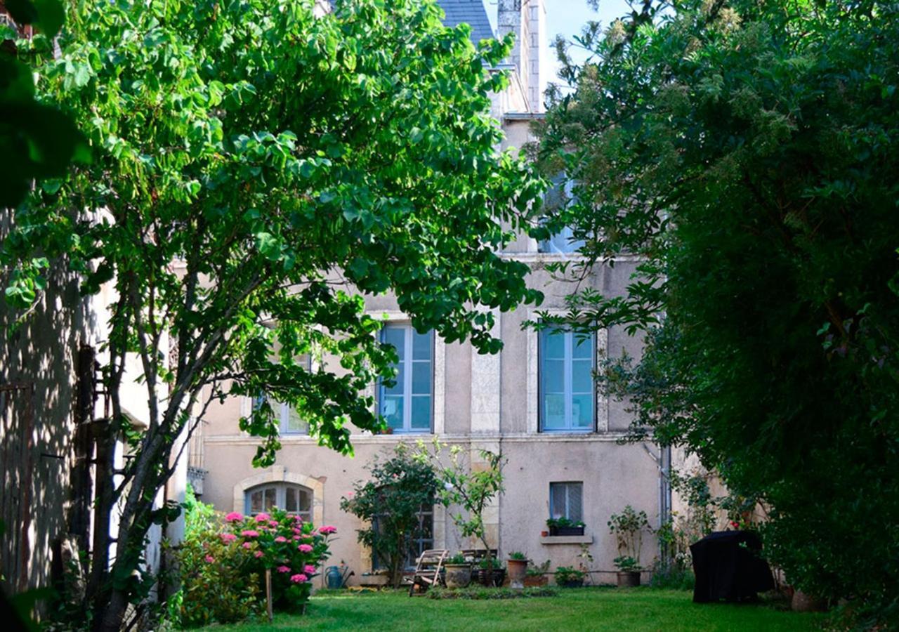 Chambres D'Hotes Cote Halles Pamproux Екстериор снимка